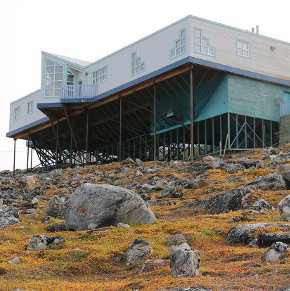 Image of Rebecca P. Idlout Library (Pond Inlet)